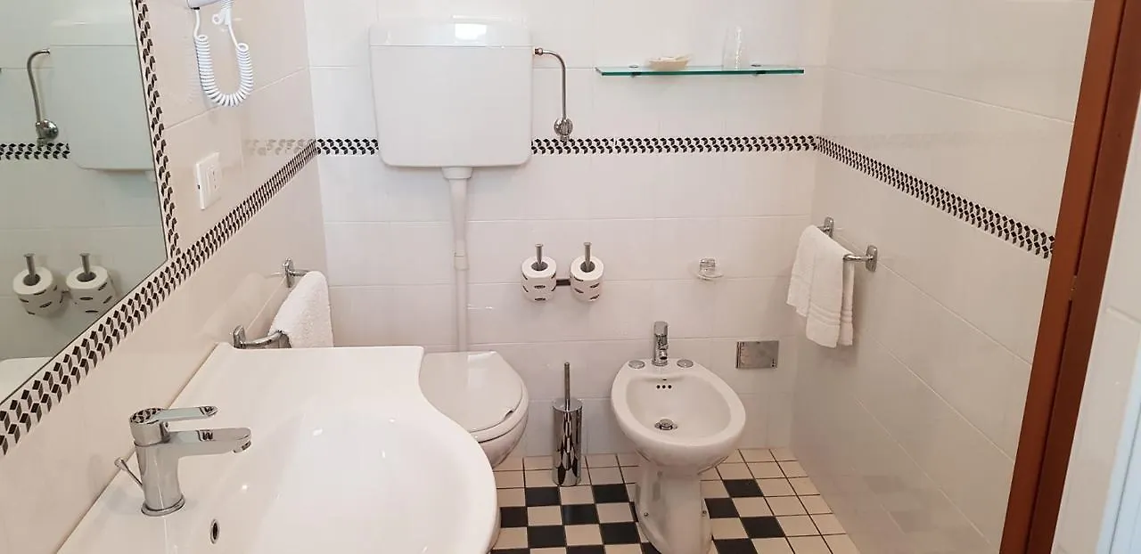 Hotel Basilea Bellaria-Igea Marina Italy
